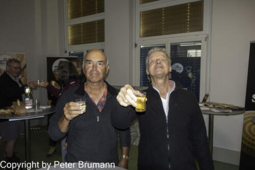 128 513RX100M3-08582