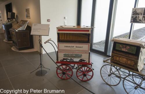 008-392RX100M3-01931