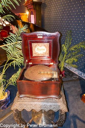 011-392RX100M3-01941