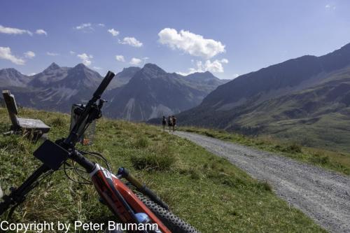 012-393RX100M3-02895