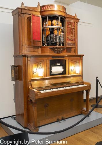 022-392RX100M3-01974